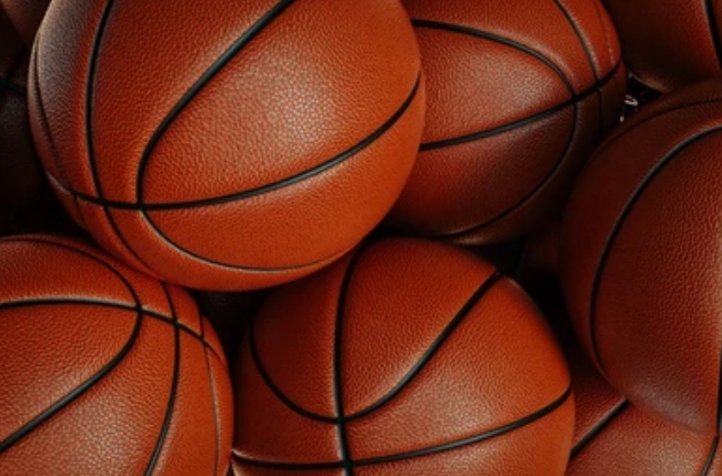 NBA流言:内部人士否认卢卡·东契奇与凯里·欧文在湖人重聚的传闻